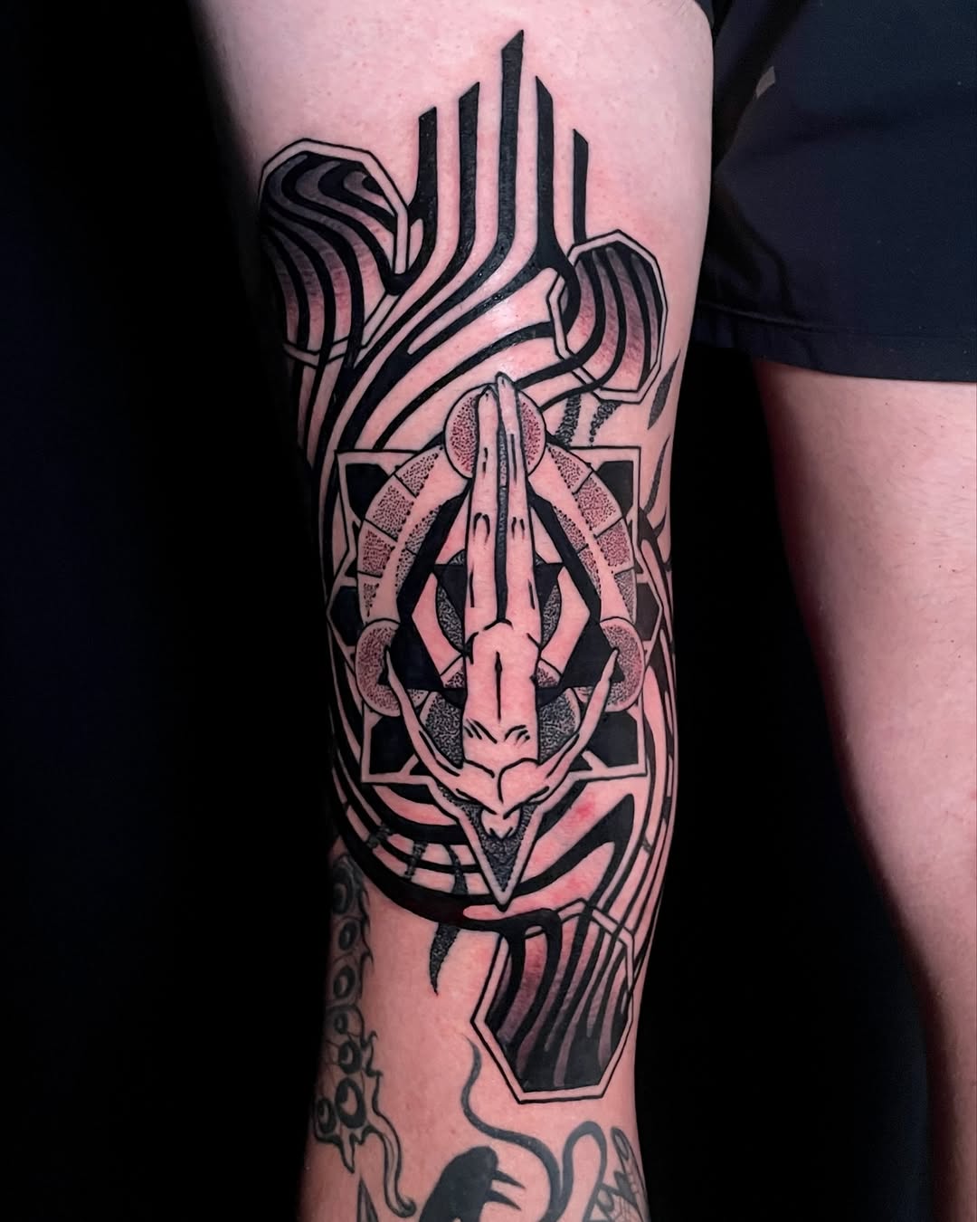 Would love to do more like this surrealistic inspired geometric tattoo on the back of the knee- scroll to the end for a healed photo! Should I do more