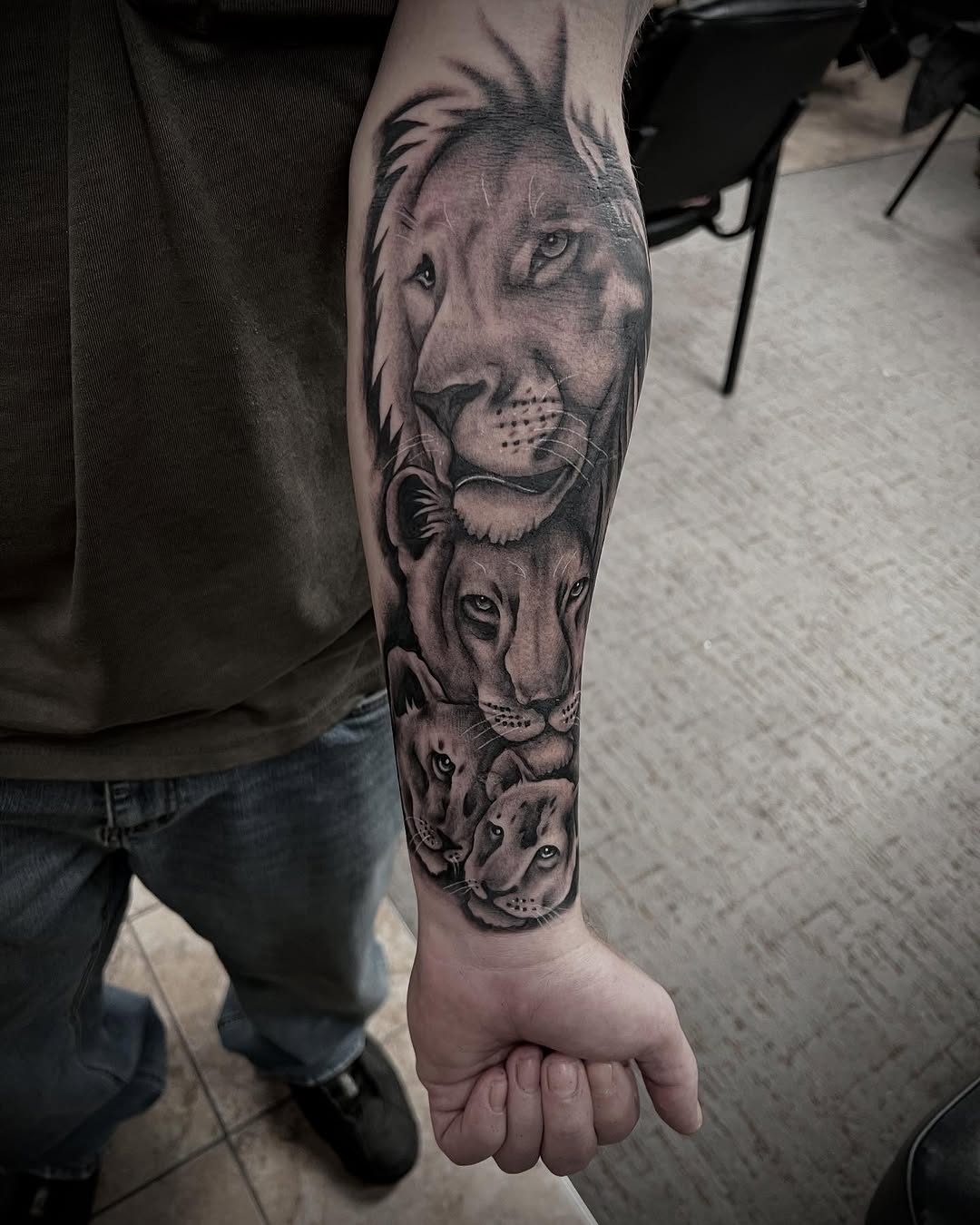 I had the pleasure of getting to do this fun lion family tattoo. I made some alterations from the original reference to make it fit the arm. #lion #ta