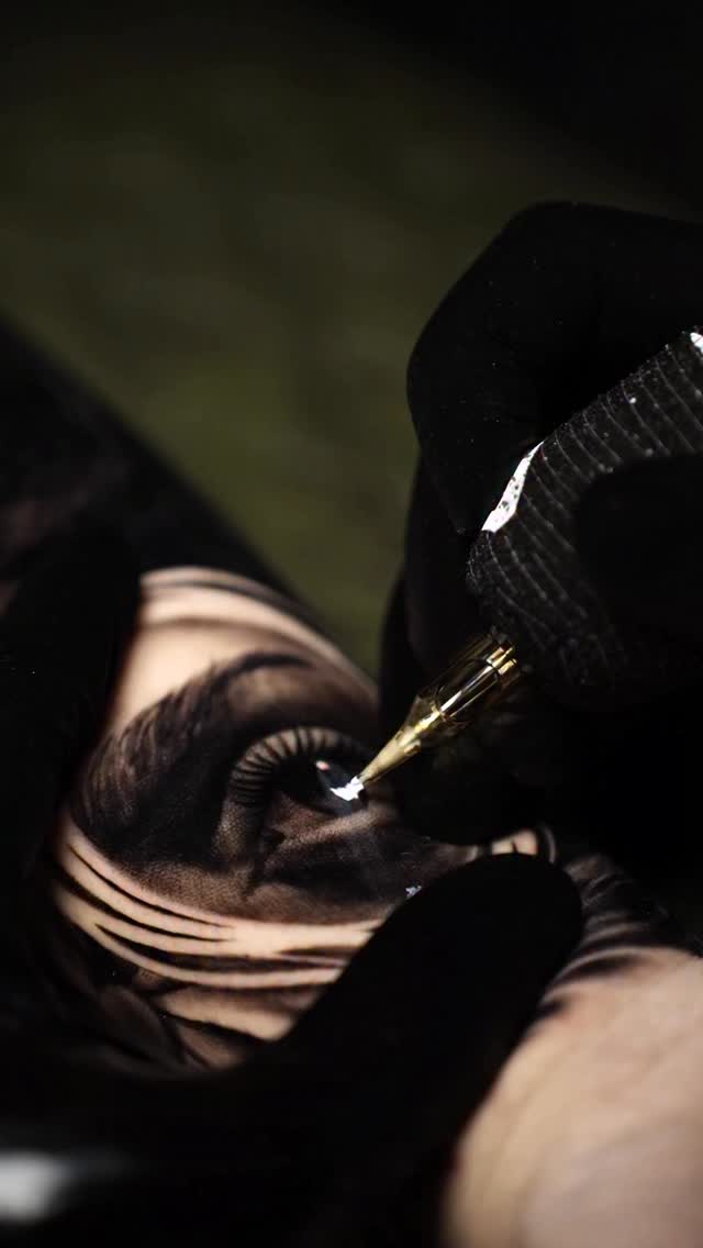 The real meaning of a Goddess is the Mother 

 @by.housseinjaber 

@raventattoosupply 
@kwadron 
@sorrymomtattoo 
@lebanon_tattoo_convention 

#ayssar