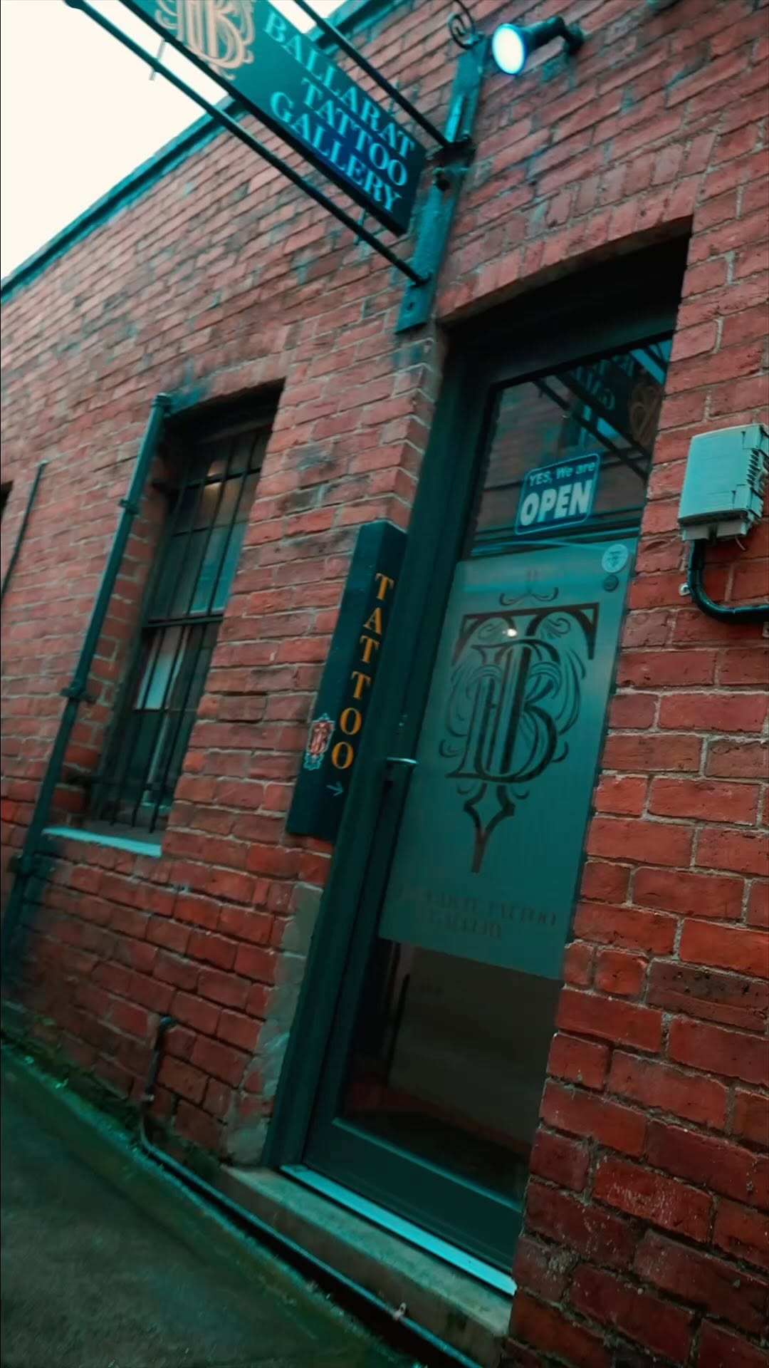 ✨ Welcome to Ballarat Tattoo Gallery, where art comes to life on skin! Our talented artists are dedicated to creating unique and meaningful tattoos pe