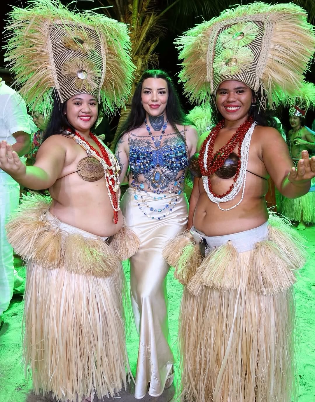 Guest artist @anais_chabane has one opening left this week at Big Fish!

 4/20 ⏰ 3:30 PM

If you’ve been wanting to get in with her, this is your shot