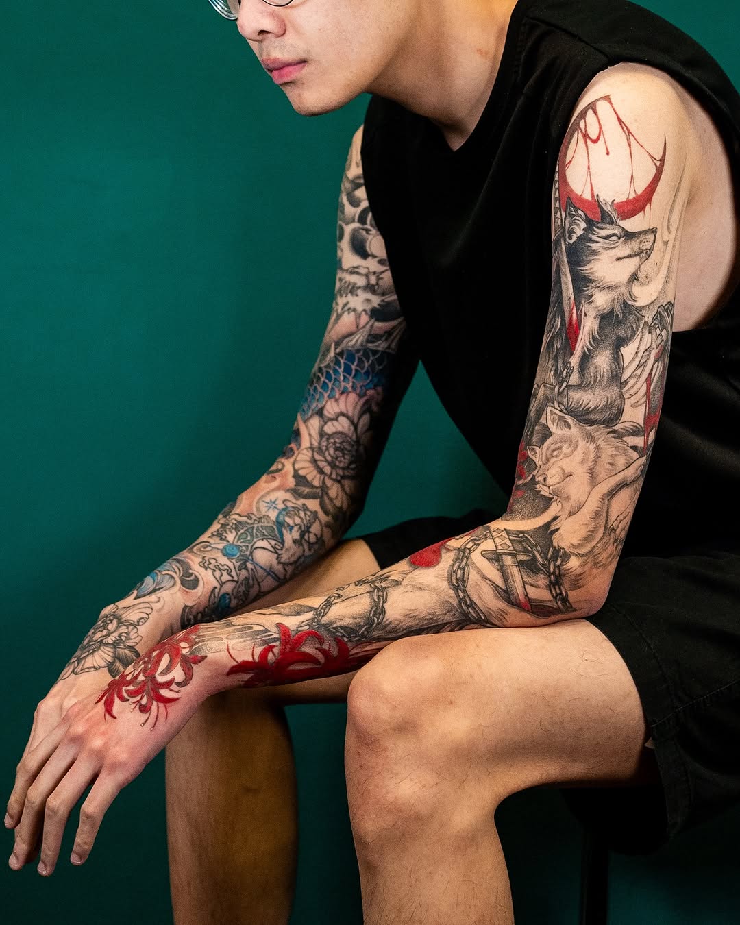 •The Wolves & The Dragon•
2 years in the making, double sleeves for Christopher.
idk how he got through double 3 days sessions + some more for these. 