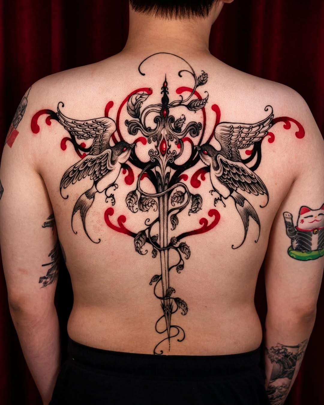 ♡ 25/08/2025 ♡

A few days ago my client Daniel and I worked on the third and last session of this back piece! We added some flairs and a final touch 