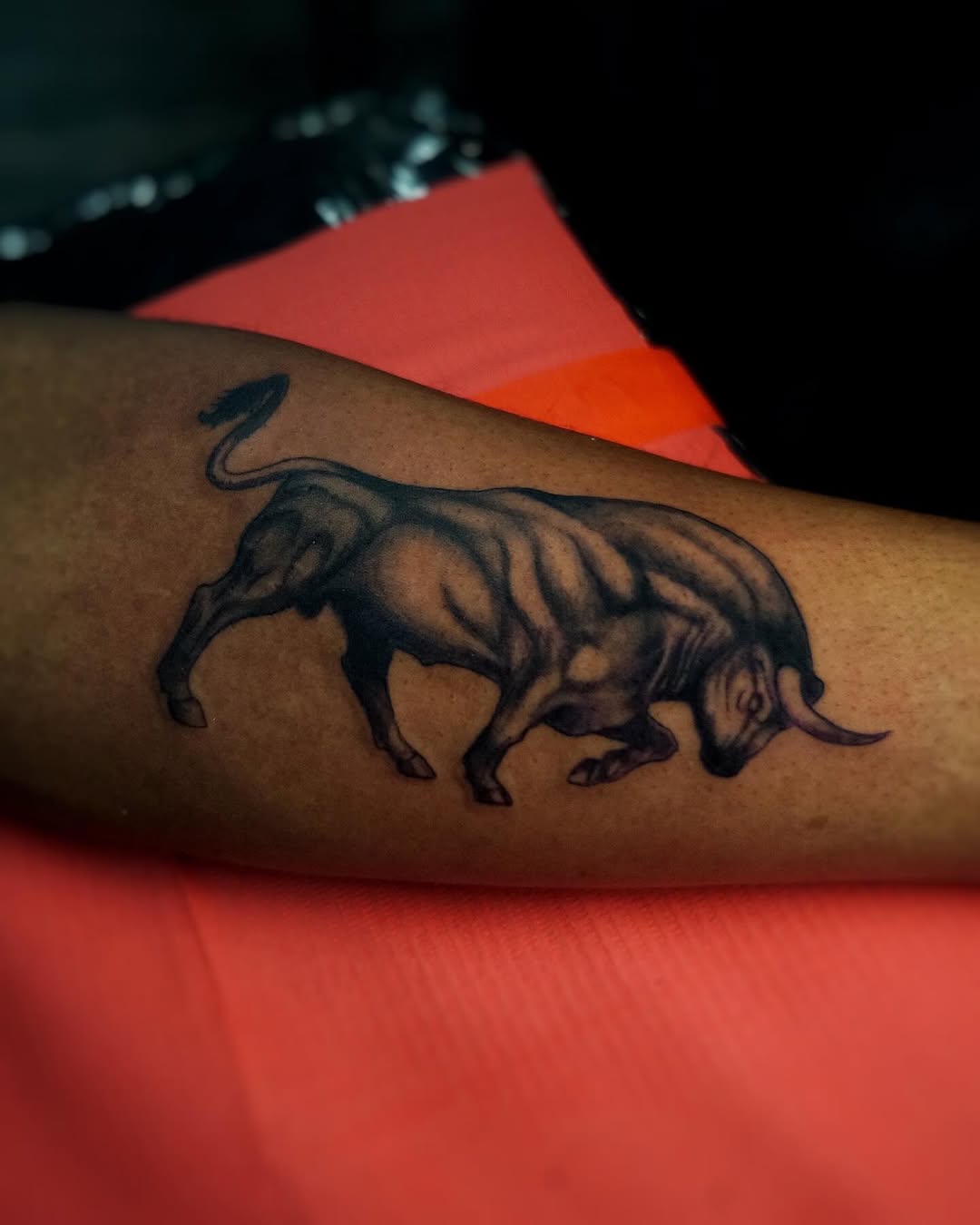 Sweet Bull and Saint Mary action today 
Thanks Jaydan it was super dope hanging out and making these tattoos for you dude!
.
If YOU  want a tattoo fro