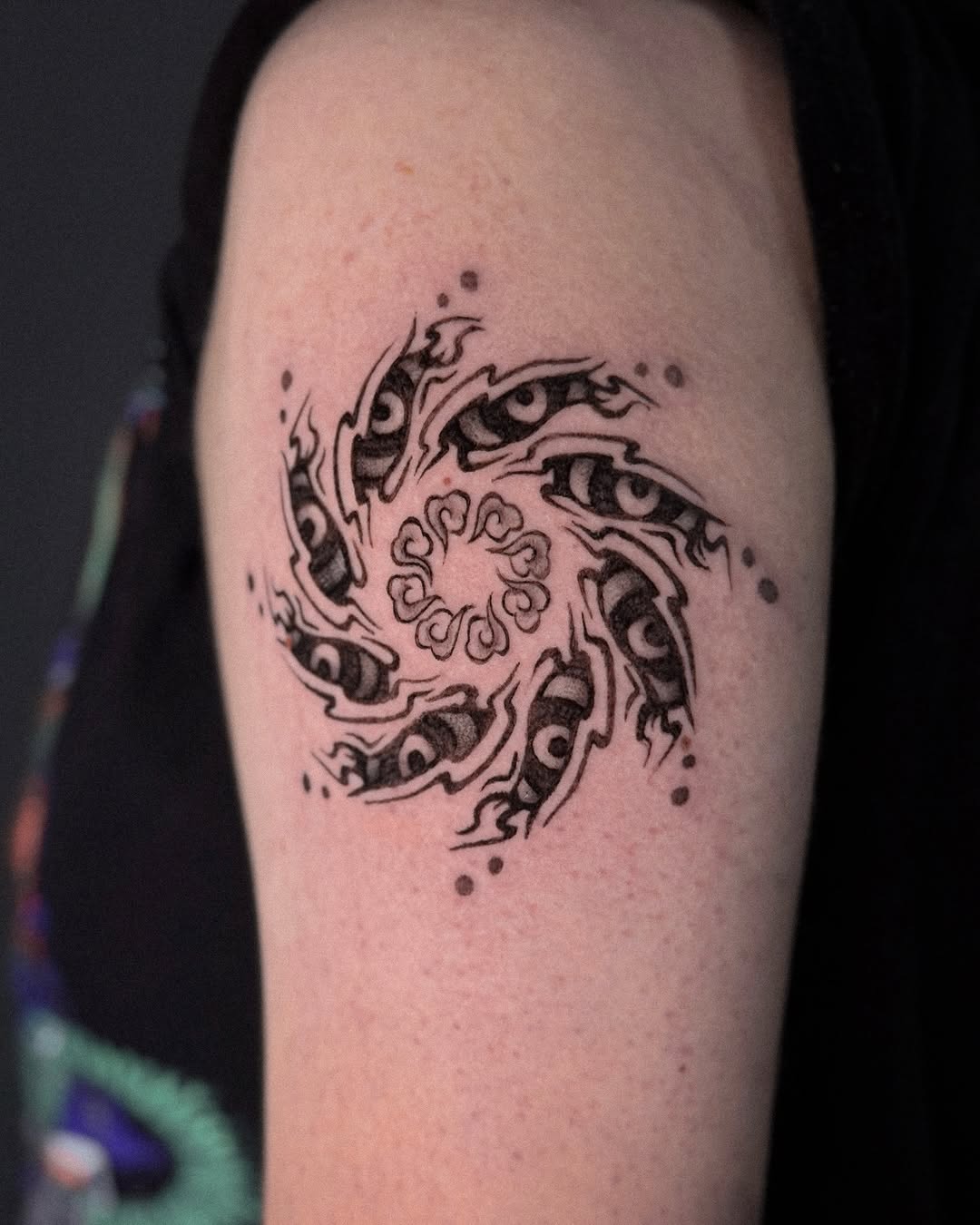 Had fun finishing this mandala from one of my flash designs!
Would love to do more pieces like this.
DM me to book or check the link in bio.