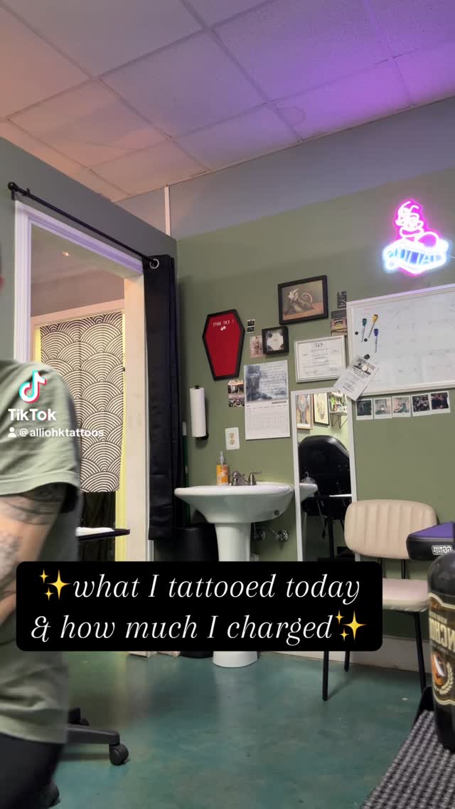 Here’s a little video from @alliohk ✨

DM her if you’d like to book or get a quote!