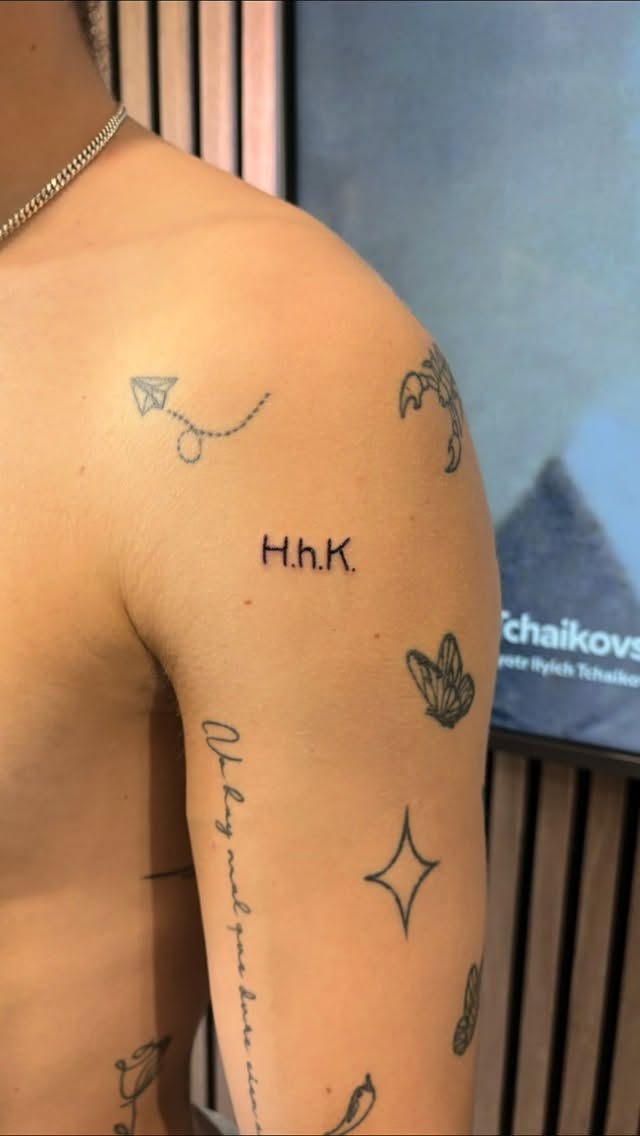 11 nieuwe tattoos voor Riley en 2,5 voor Owen  Leuk dat jullie er weer waren 