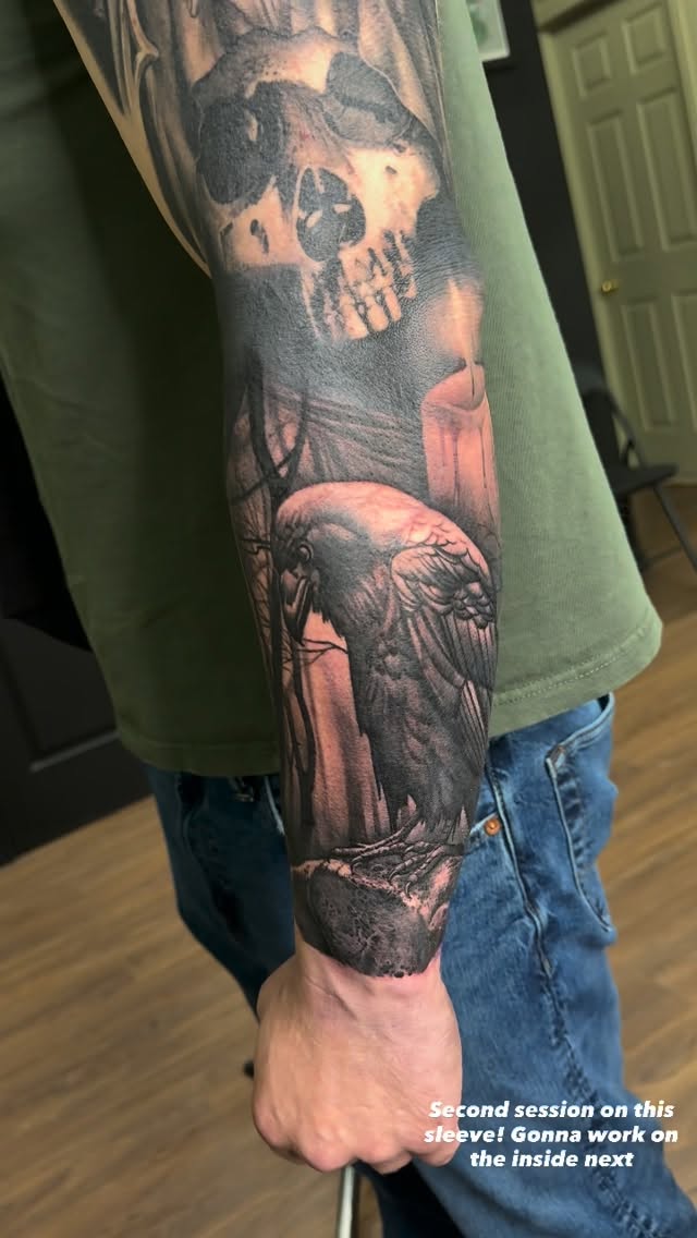 Worked on this yesterday, the top is mostly healed and ready for a second pass on the cover up part soon. Can’t wait to add more!