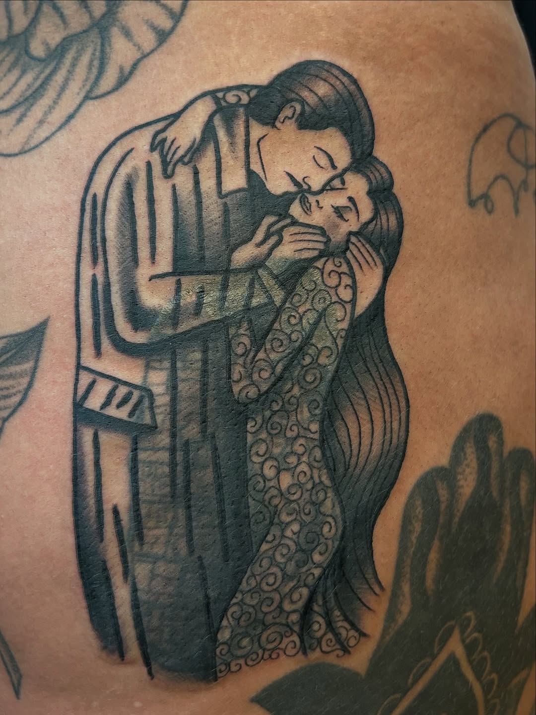  Adams family cover up 

Email brianneashleytattoos@gmail.com to book 
.
.
.
.
.
#traditionalflash #tattooflash #traditionaltattooing #traditionaltatt