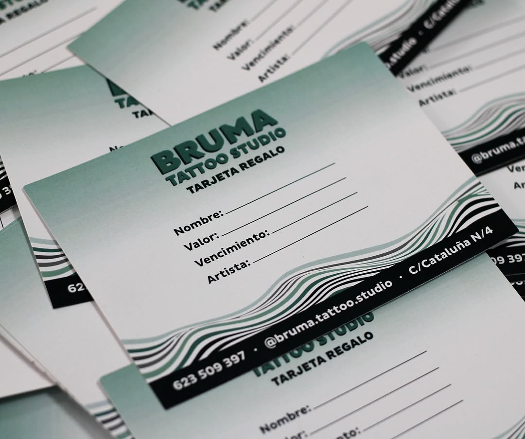 El regalo con el que siempre aciertas! 

Ya disponible en el estudio las tarjetas regalo para estas navidades ✨