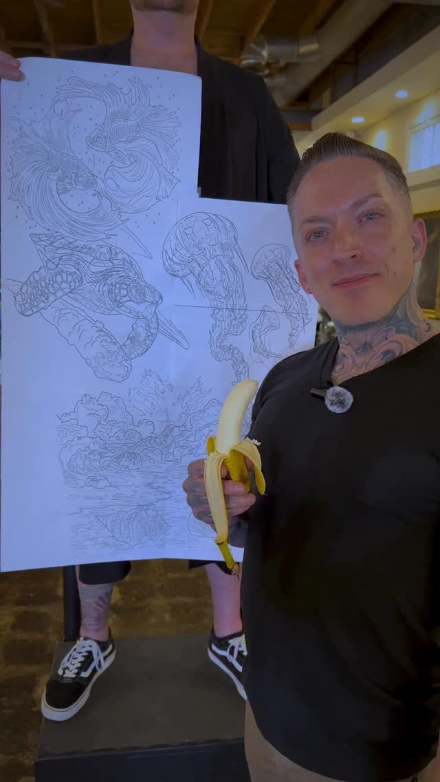 BOOKS OPEN May 1!

Send your ideas to BuckHarveyTattoos@gmail.com