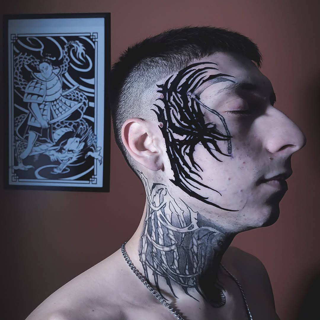 [LADO B]

BlastOver sobre un par de tatuajes que tenía @noi__ren en el rostro 

Dato
[La diferencia entre Cover y BlastOver es dejar partes del tattoo