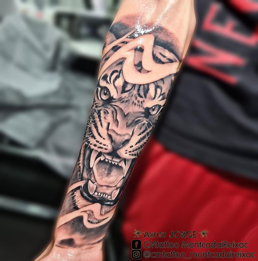 Agenda abierta a partir de octubre 
*Artist - JORGE*
@cmtattoo_montcadaireixac
#tattoo #tatuajes #montcadaireixac #cmtattoomontcada #cmtattoo #worldfa
