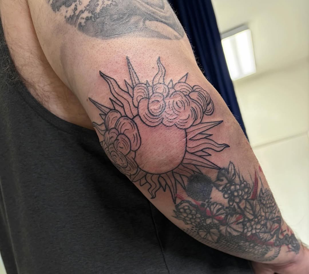 A huge shout out to this gentleman who let me carve this really cool tattoo into his elbow today.