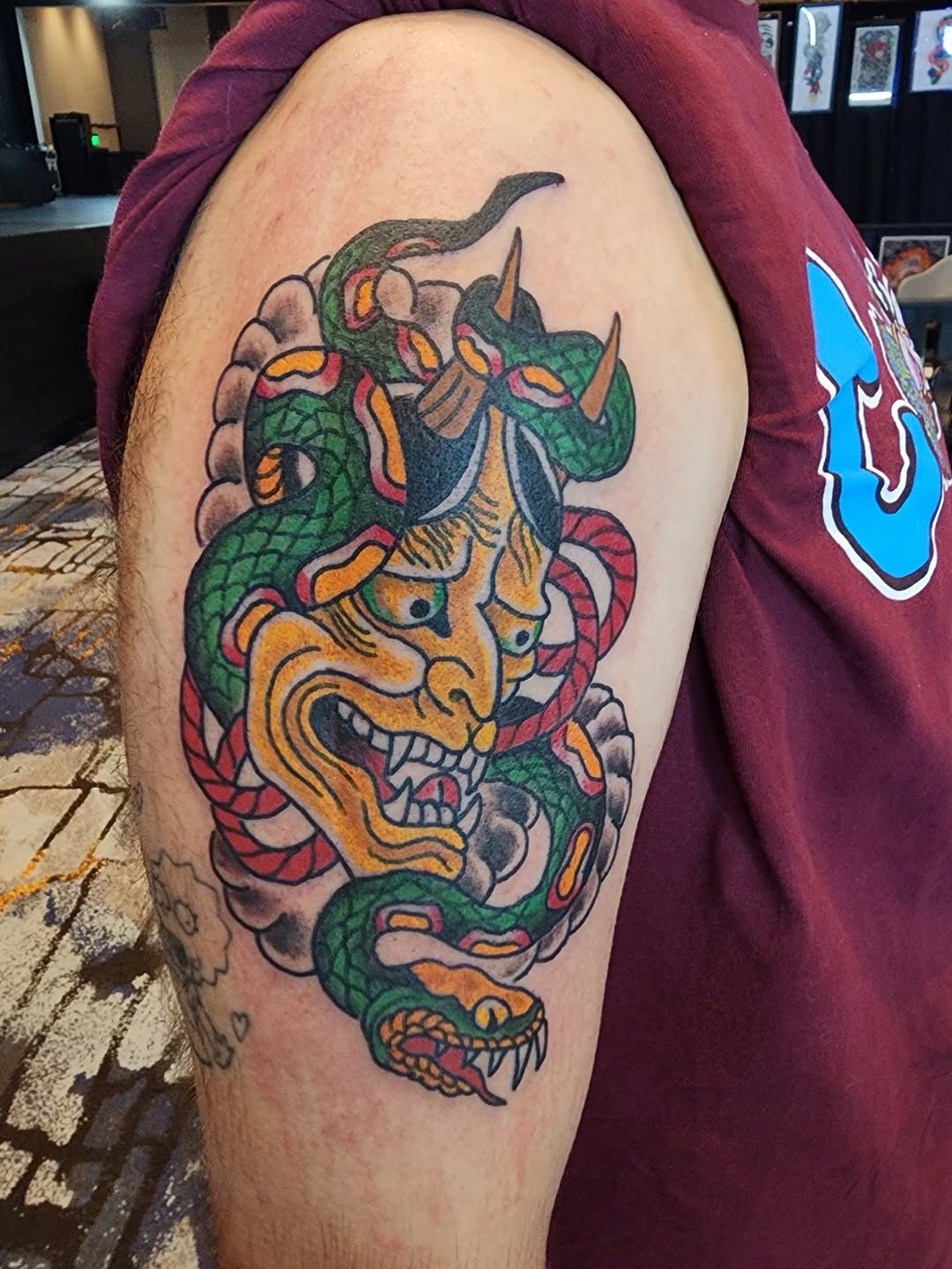 Hannya & Snake done by @spikemoore at the @fresnotattooexpo 

#JapaneseTattoo #HannyaMask #SnakeTattoo #CaptainTattooTemecula #WorkingClassTattooSuppl