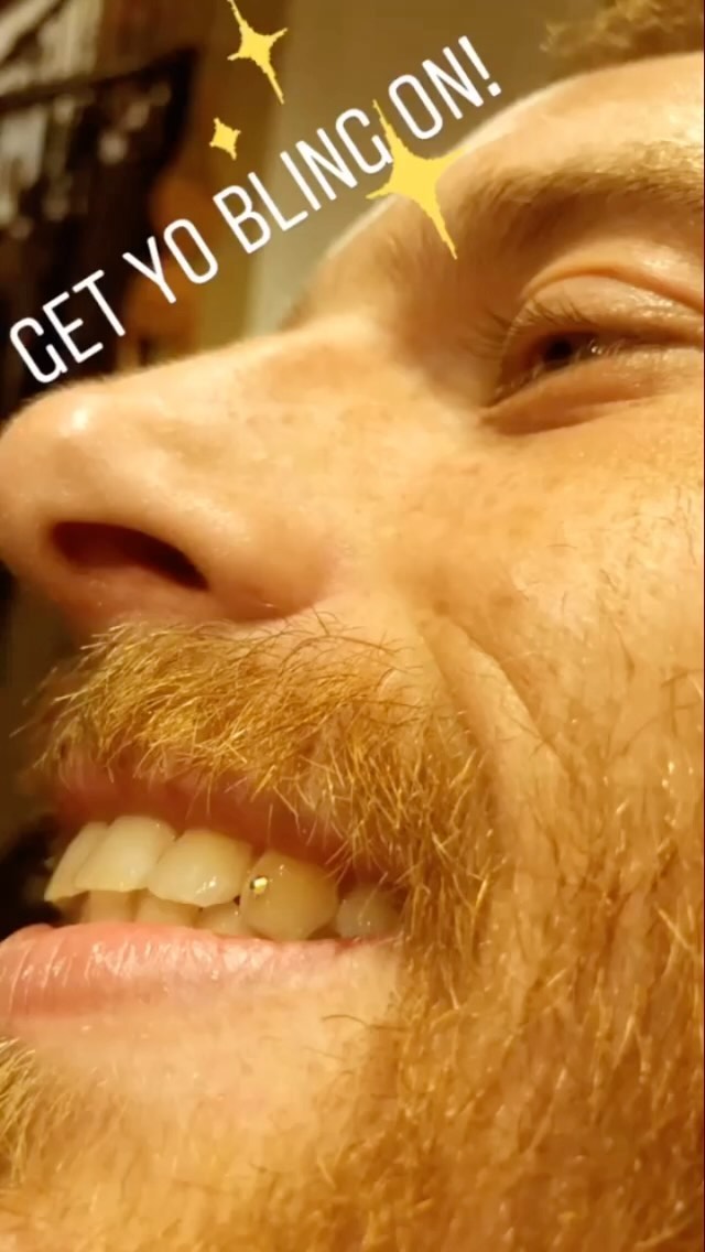 Offering
TOOTH ADORNMENTS!


New gems now in!

DTLA preferred (will travel w/additional fees)
✨

Two for the price of one! 
$80 gets two people one ge