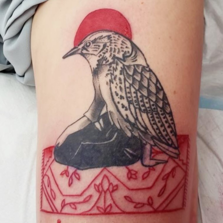 Bird lady and bee healed a couple years. All the red added today. Thank you April Maria ❤️#airiantattoos #electricharetattoo