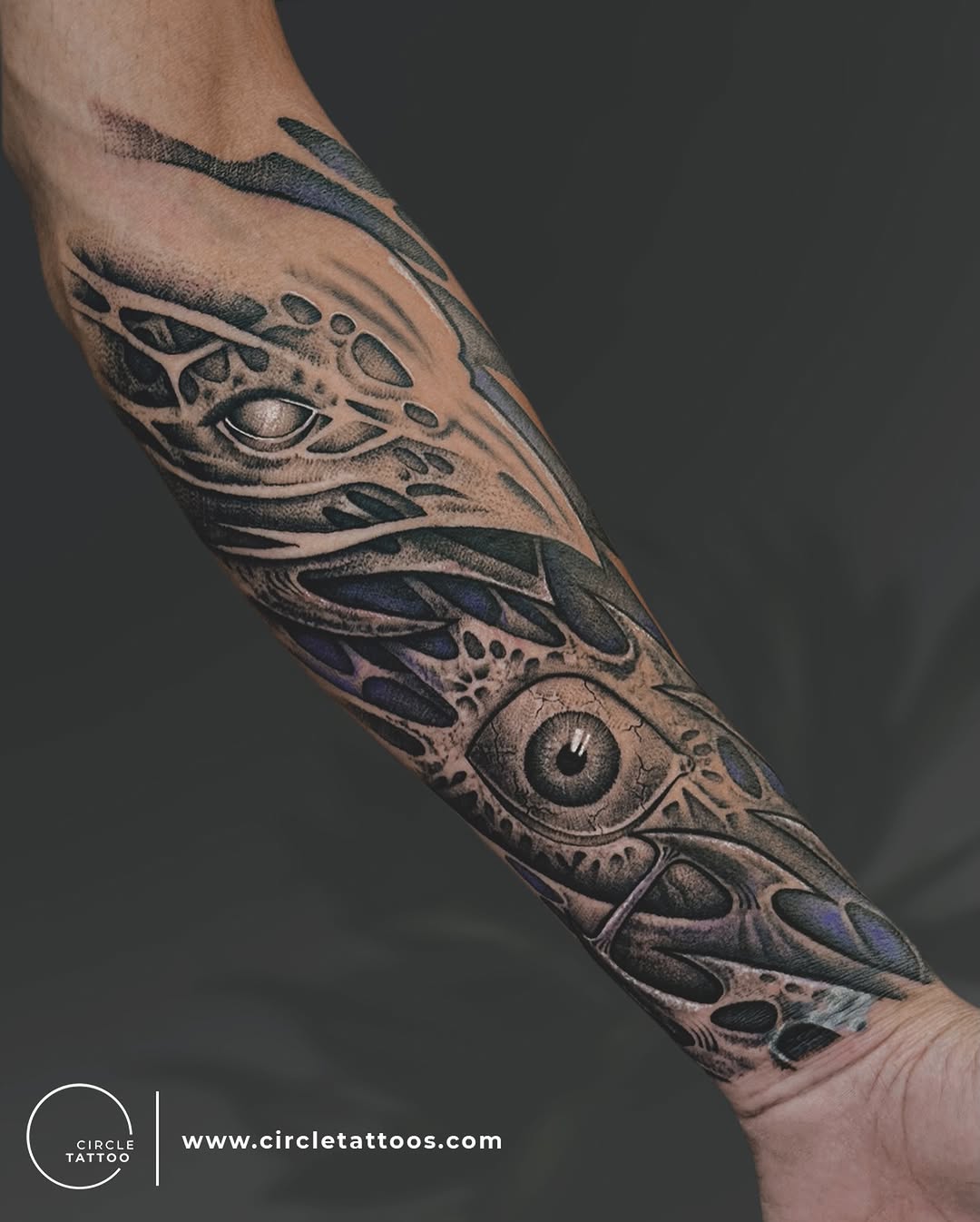 A piece that blends imagination with precision — every detail tells a different story.

Artist - Tejas (@21blackt )

#ThinkTattooThinkCircle

#circlet