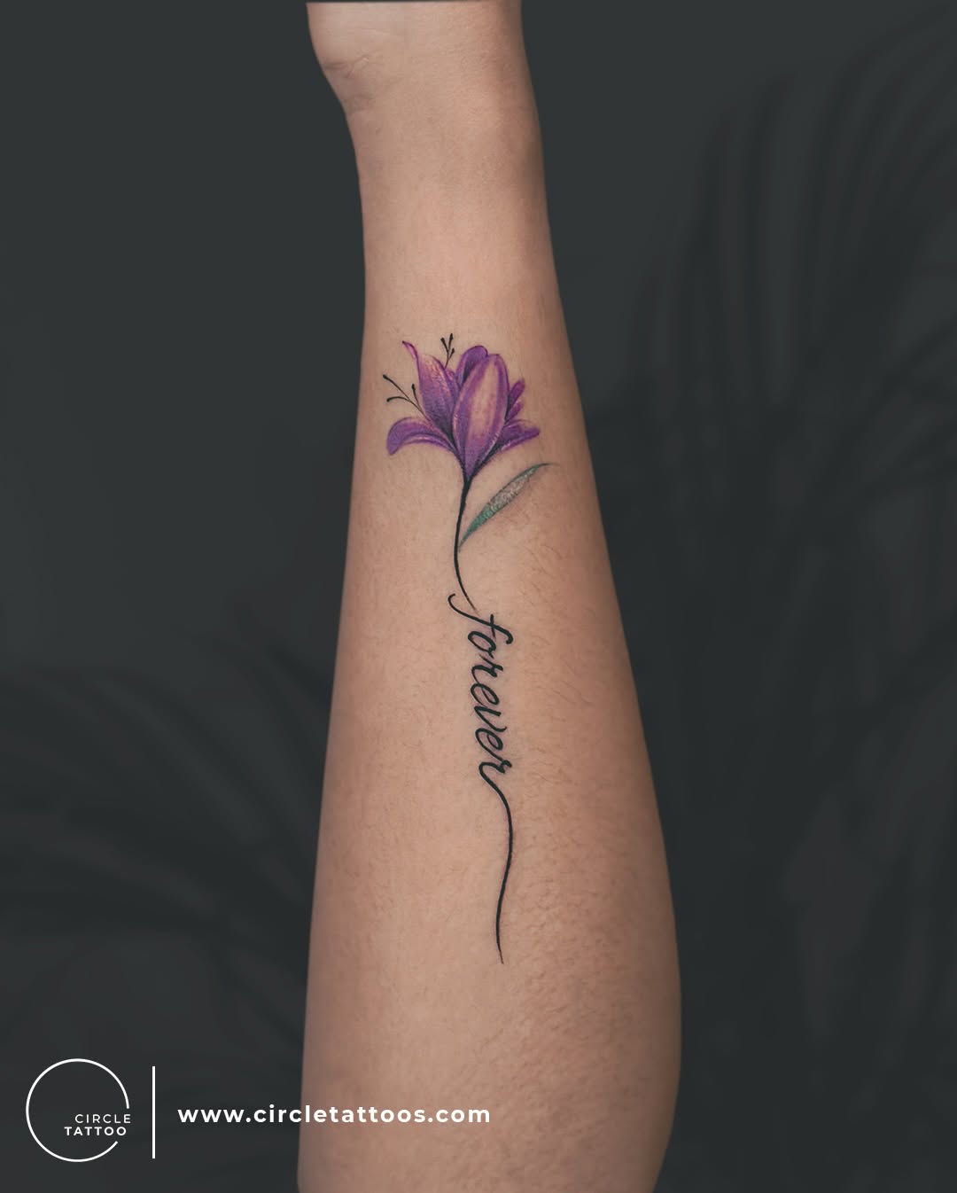 Inked in color, made to stand out.

Swipe to see this piece come alive in color ✨

#ThinkTattooThinkCircle

#circletattoo #circletattoostudio #circlet