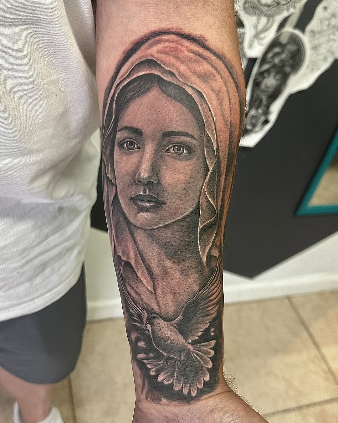 Virgin Mary
️books open for appointments
Appointment -Dm or email
leledinho09@gmail.com
#tattoostyle #portrait #connecticut #bridgeportct #bri