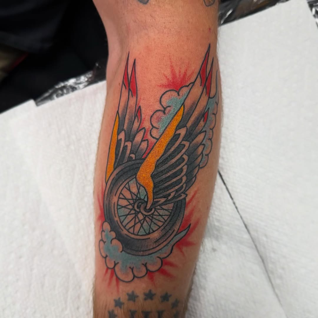 Thanks @hamrick.89 for coming in today. Glad to add to your collection and chill. Ride safe out there dude! ✌️

Made with love & care at 
@dallastatto