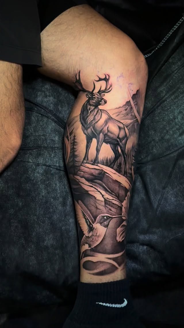 Working on this leg sleeve on @adam_christopher3 really love how everything is coming together to represent his family 
TEXT 916 572 4193 
Done @peaks