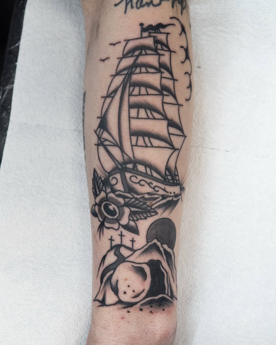 Loving this stack on my boy John! Knocked these both out in just a few hours in one session. Hit the link in my bio to book your own! 

#traditionalta