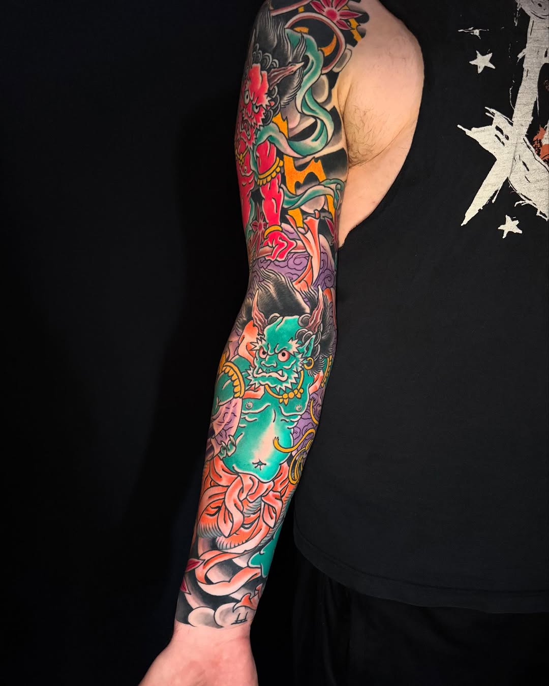 Such a fun project. Thank you for your trust chris. #raijinfujin .
.
.
.
.
.
.
.
.
.
#danielwerder #boartoothtattoo #japanesetattoolosangeles #boartoo