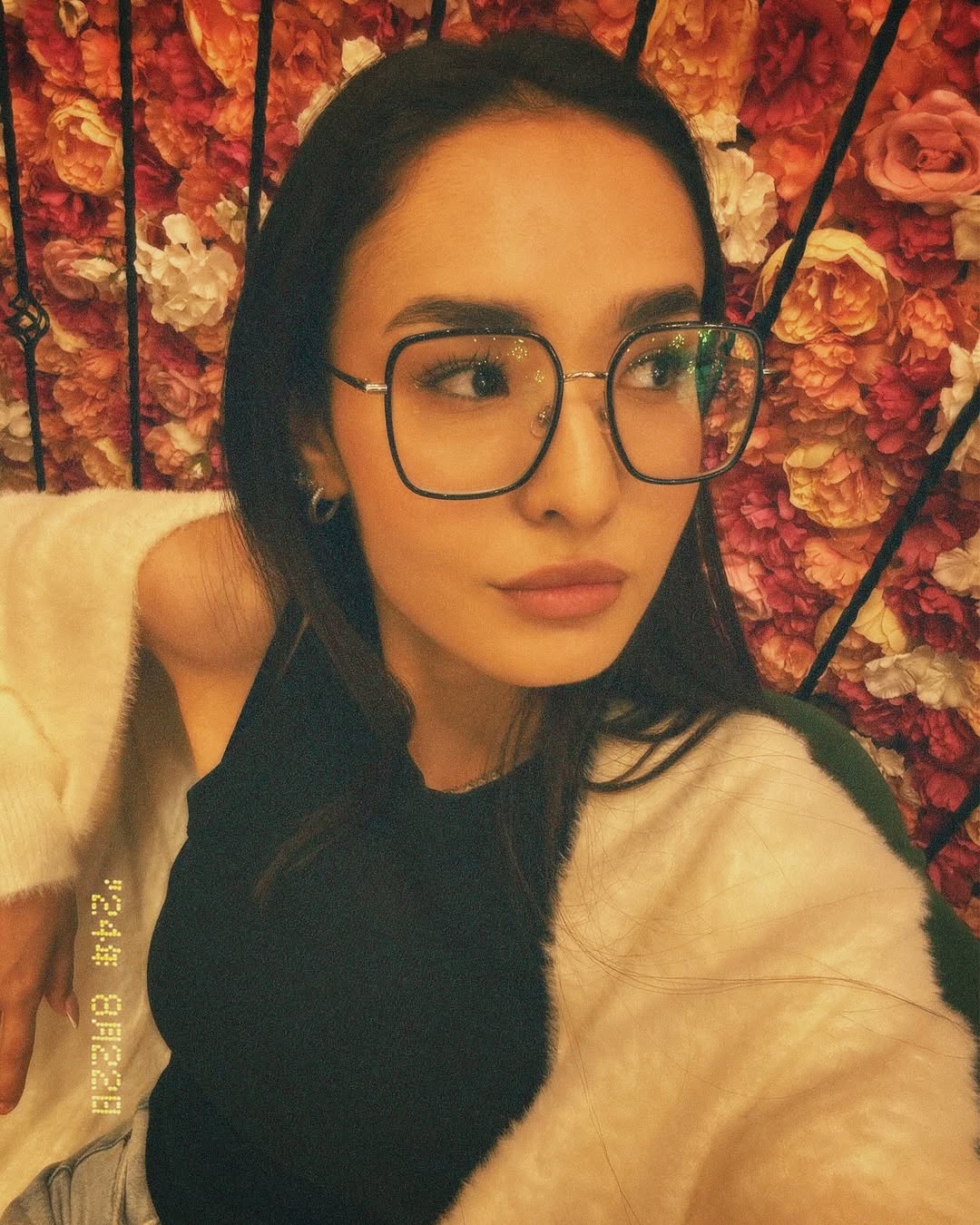 Привет! Меня зовут Зарина и мне 22 года.
Я тату-мастер из Астаны с образованием дизайнера. Второй год Создаю татуировки, которые отражают вашу индивид