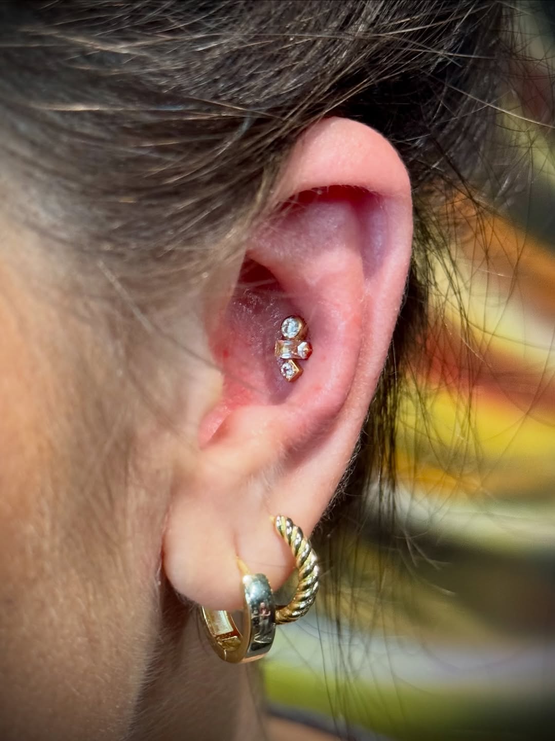 conch moment ✨ but let’s talk about it real quick

a lot of people come in wanting a hoop right away… and trust me I get it, they’re cute  anddddd you