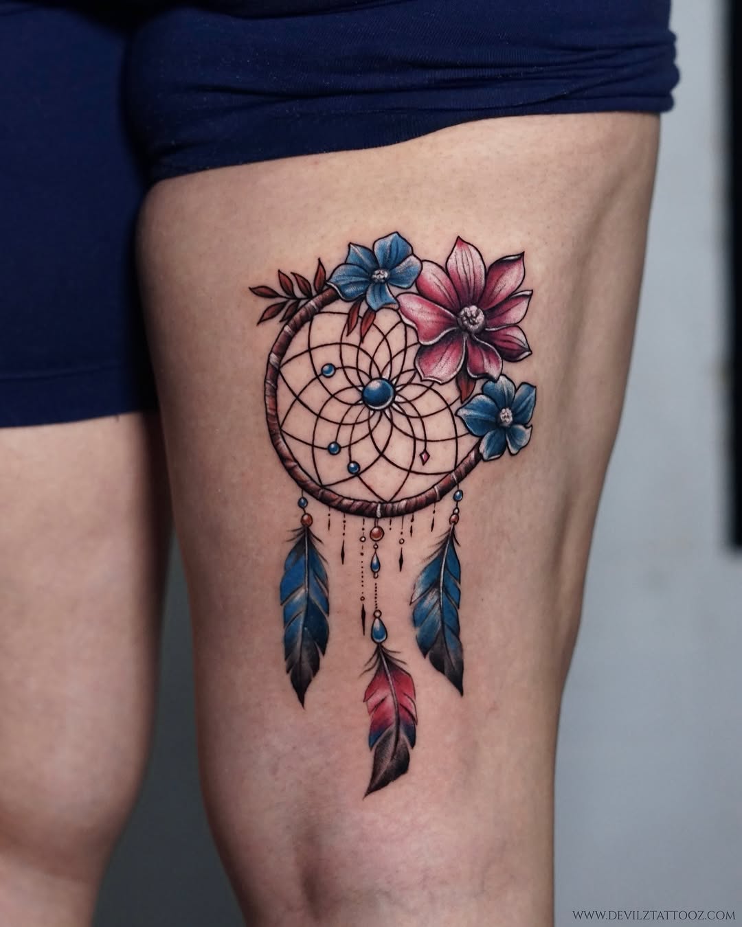 Delicate dreamcatcher tattoo adorned with soft flowers 

Done by @alexshimray 

Done using :
@bishoprotary 
@quantuminksasia 
@tatsafe 
@dermalizepro 
