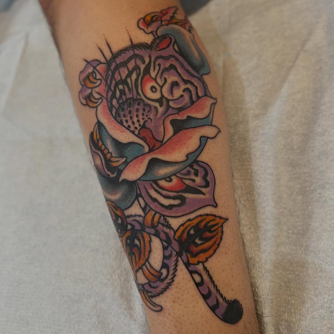 Rose Tiger morph by @brunocorsotattoo