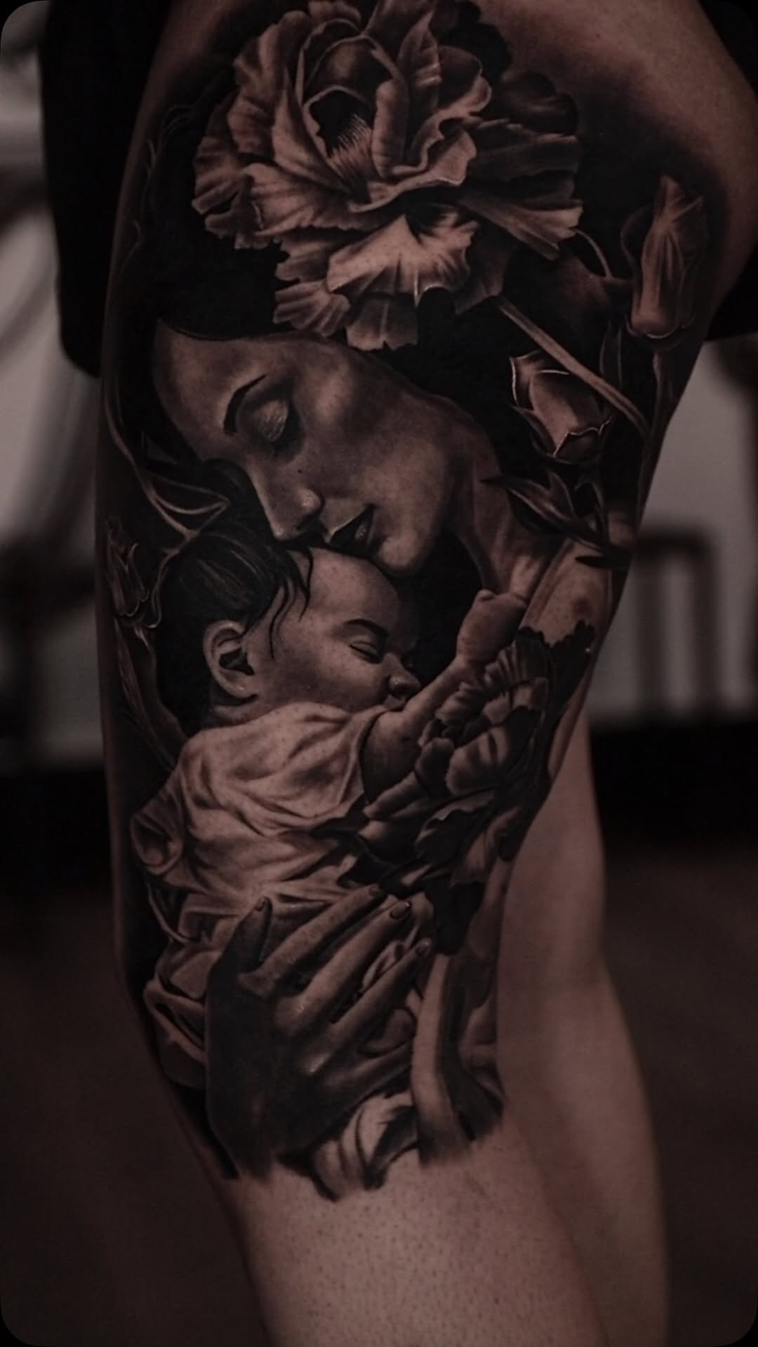 Thanks to my client for her trust on my work, and letting me create this special piece for her. 
.
.
.
.
Books open