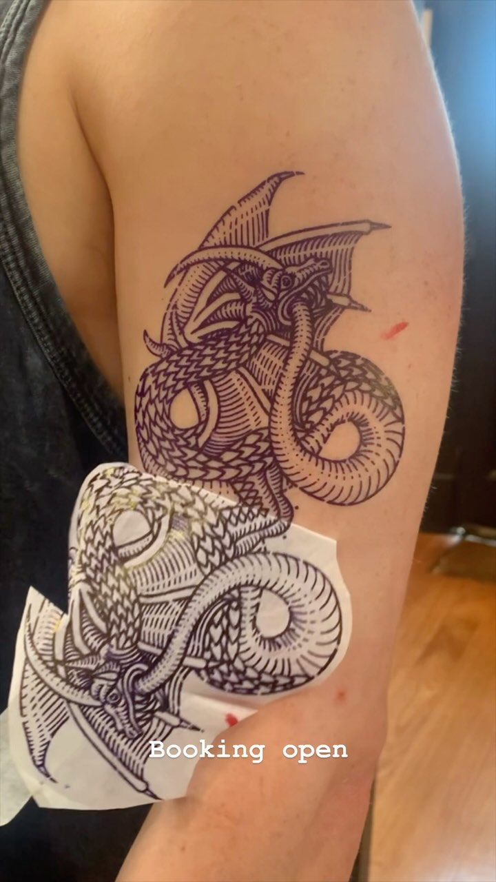 Booking open 
 4월 예약가능
 5월 예약
.
.
.
.
.
.
.
.
#engravingtattoo #engraverstattoos #etchingtattoo #woodcuttattoo #koreatattoo #seoultattoo #hongkongtatt