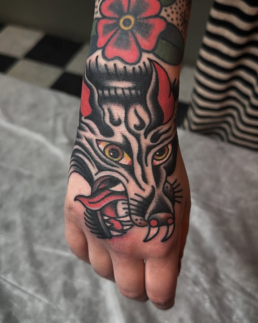 Thanks Casey! #traditionaltattoo #handtattoo #wolftattoo #drawnontattoo