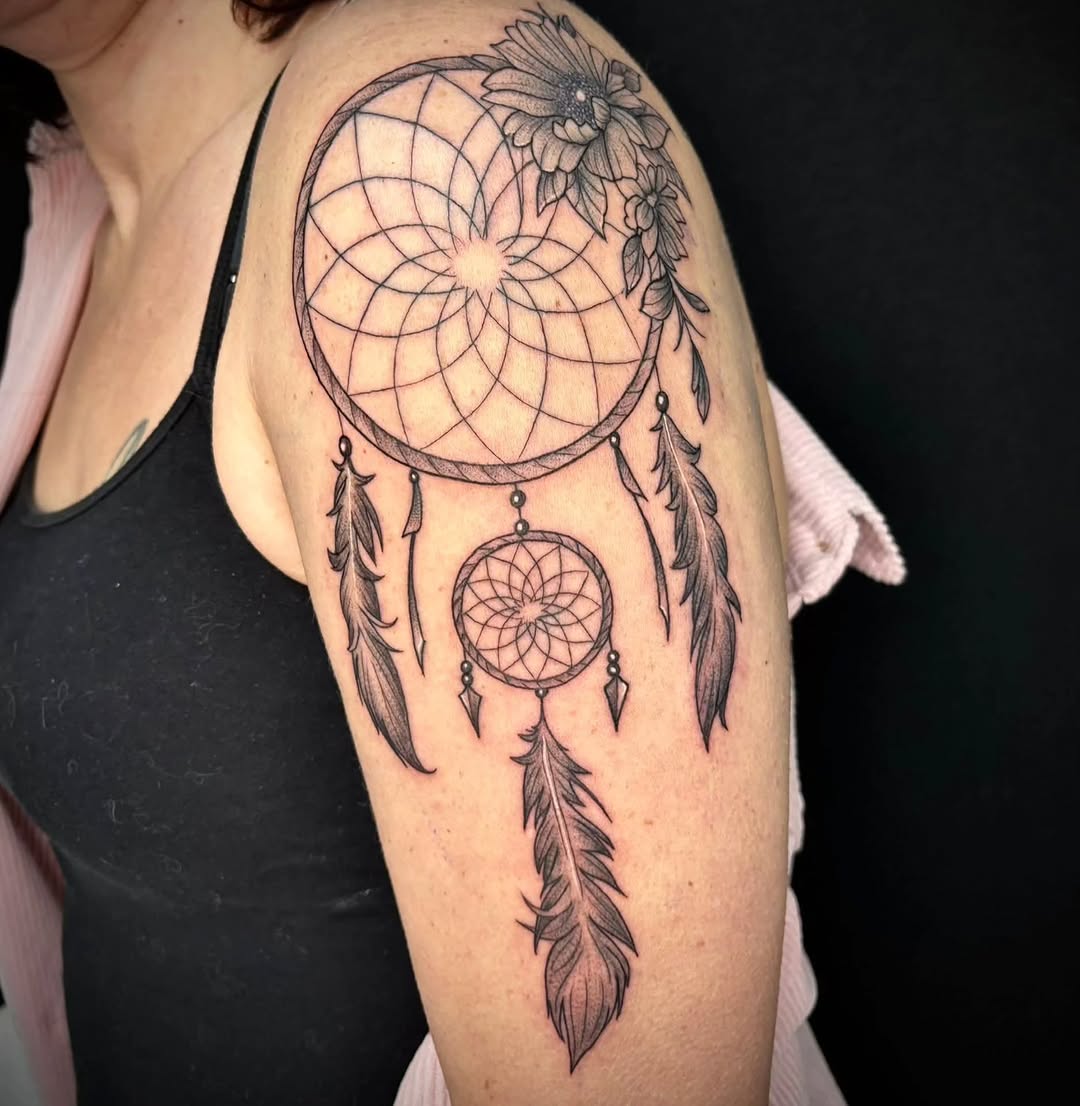 Tattoo by Raine, call 717-477-8282 or Dm to book with her. #dreamcatcher #feather #tattoo #art #Shippensburg