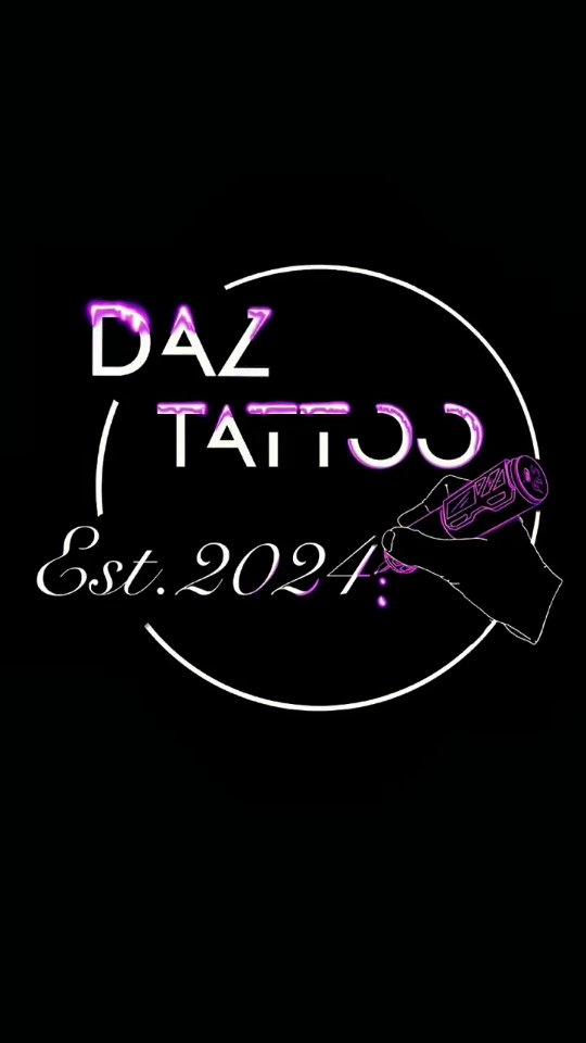 Un poco de lo que fue mi día en el estudio. @indoortattoo
.
.
Me encanta mostrarles el proceso: desde que tiro las líneas en el iPad hasta que quedan 