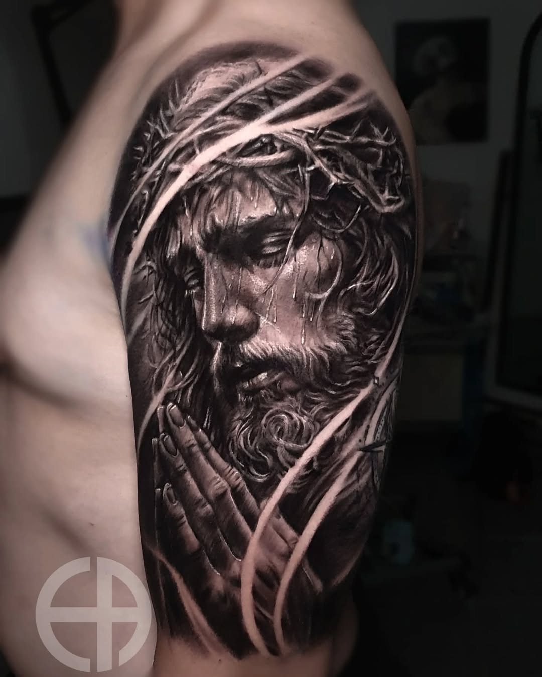 Custom Jesus half sleeve

QUALITY TATTOOS‼️
CUSTOM DESIGNS‼️
DOH CERTIFIED TATTOO ARTIST‼️ 

SEND ME A MESSAGE FOR FREE TATTOO CONSULTATIONS AND BOOK 