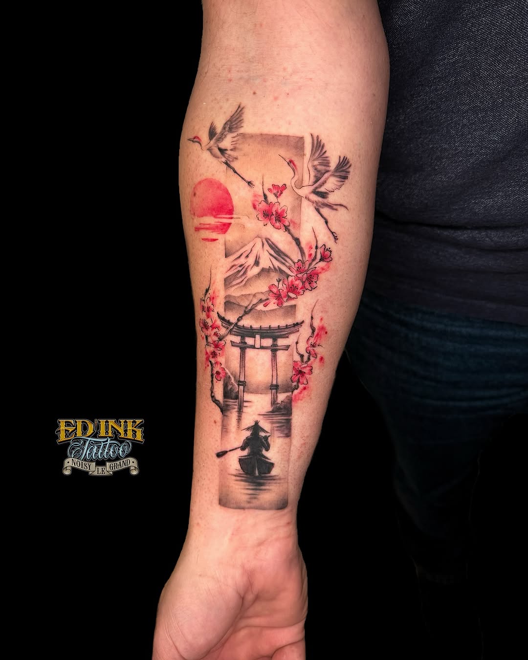 Estampe 

Pour toute demande contactez-nous: 
@edink_tattoo 
 edinktattoo93@gmail.com 

.
.
.
.
.
.

#tattoo #tattooart #tattooartist #tatouage #tatou