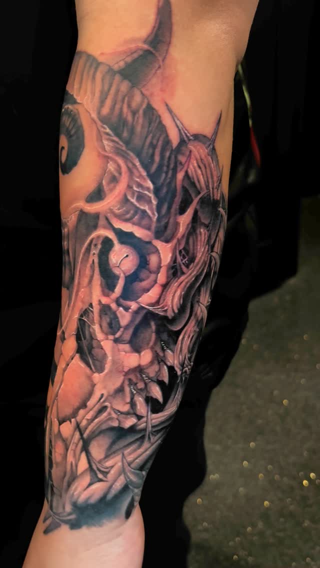 Had an awesome time tattooing the homie @gst.lee ! Super stoked to get working on the rest of his sleeve! @allegoryink @tatsoul @electrumsupply @sull