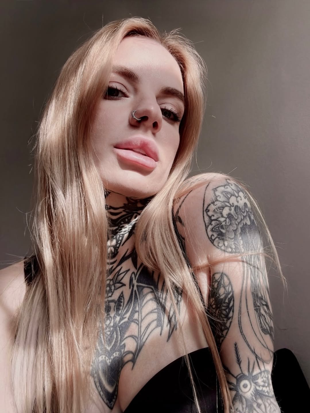 Me on Instagram / Me in real life