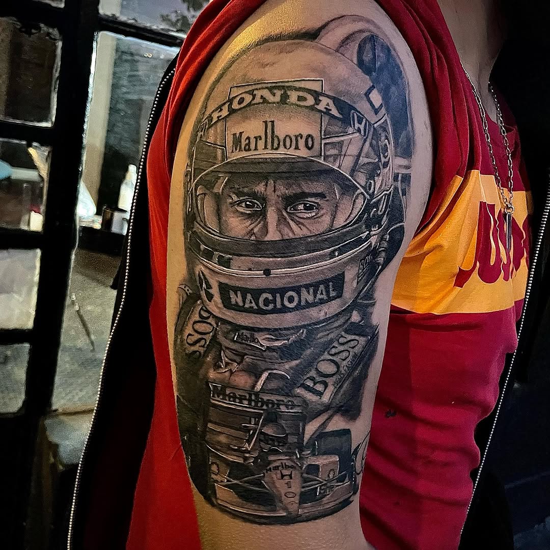 Tatuaje Ayrton Senna piloto de automovilismo brasileño F1️️️ Realizado en dos sesiones
@markitositaliano4 gracias por la confianza bro ✨ #blackandgrey