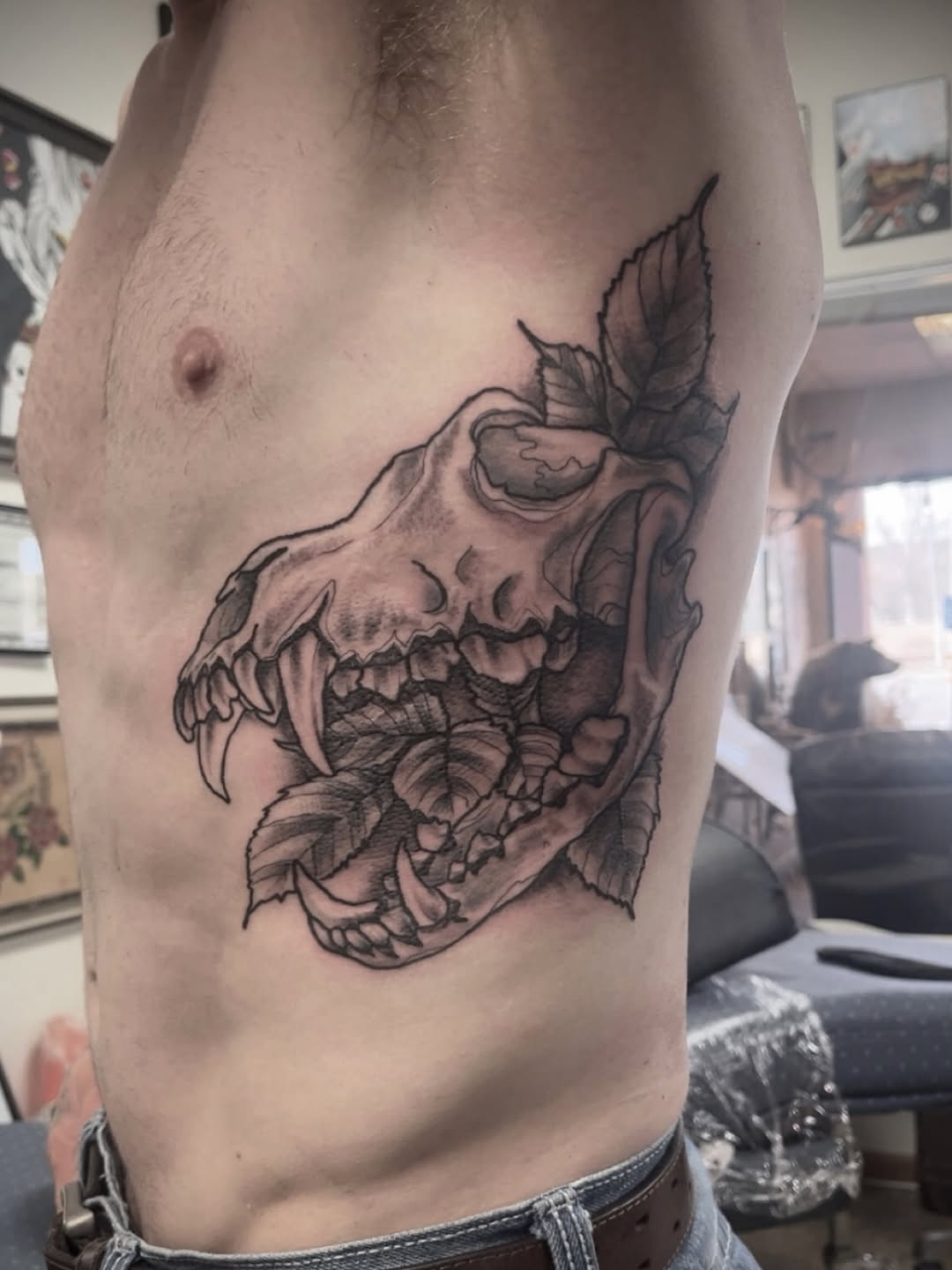 Big ol wolf-skull rib-blaster for the Alaskan fisherman 
⛴️

Thanks for the fishes, Matt! And for sittin tough 