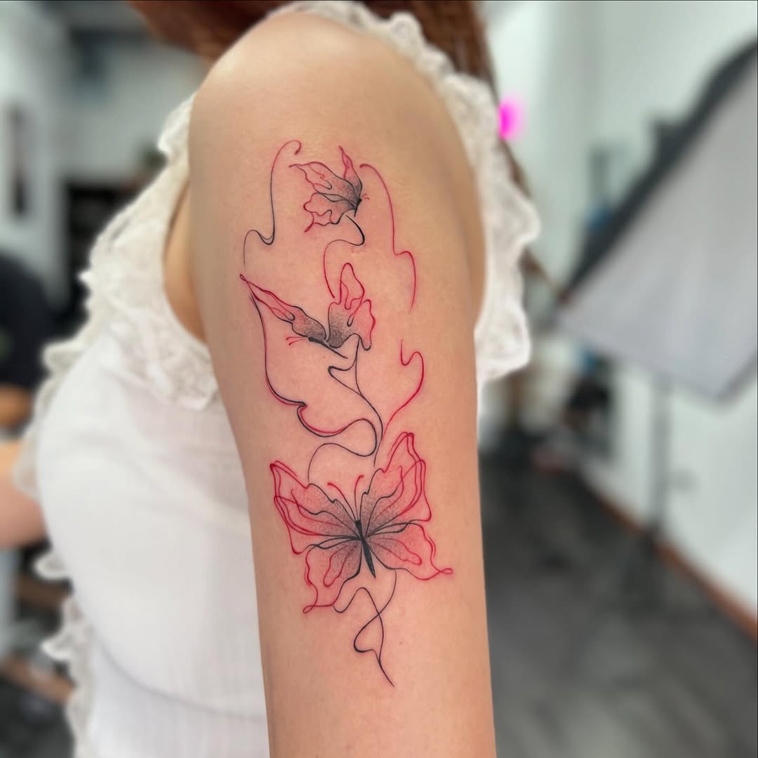 Rất là choáy nhé ❤️‍❤️‍ nhận thiết kế theo yêu cầu 
  
------------------------------
/: 
 :    ,  ,  
: .
#tattooistgirl #minitattoo #hanoi #thoxamnu