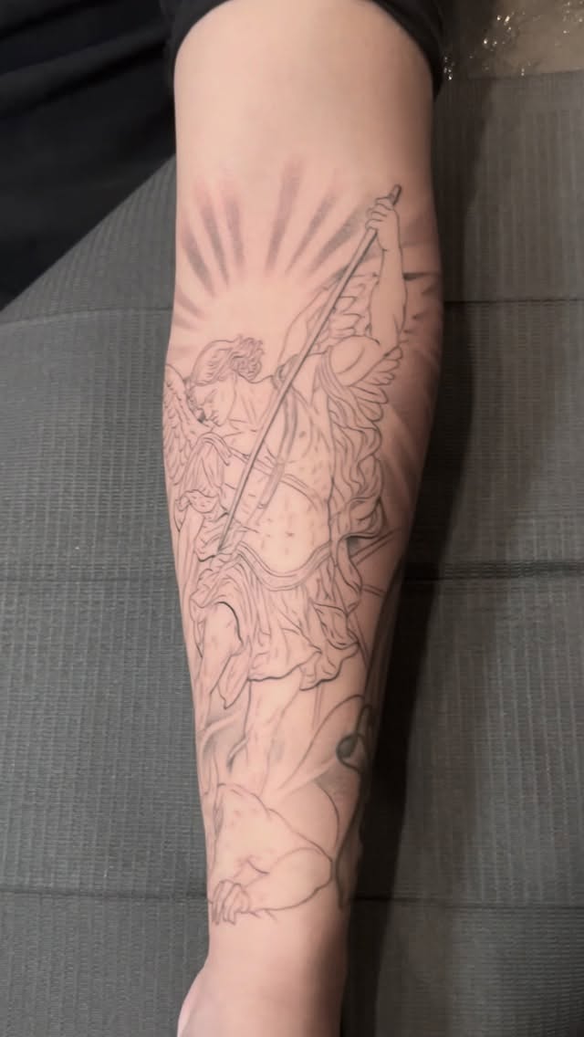 Some liñas..(541)295-6356 for booking #blackandgray #blackandgraytattoo #neotraditional #tattoo #tatuaje татуировка húðflúr
irezumi 入れ墨 纹身 tatuagem tr