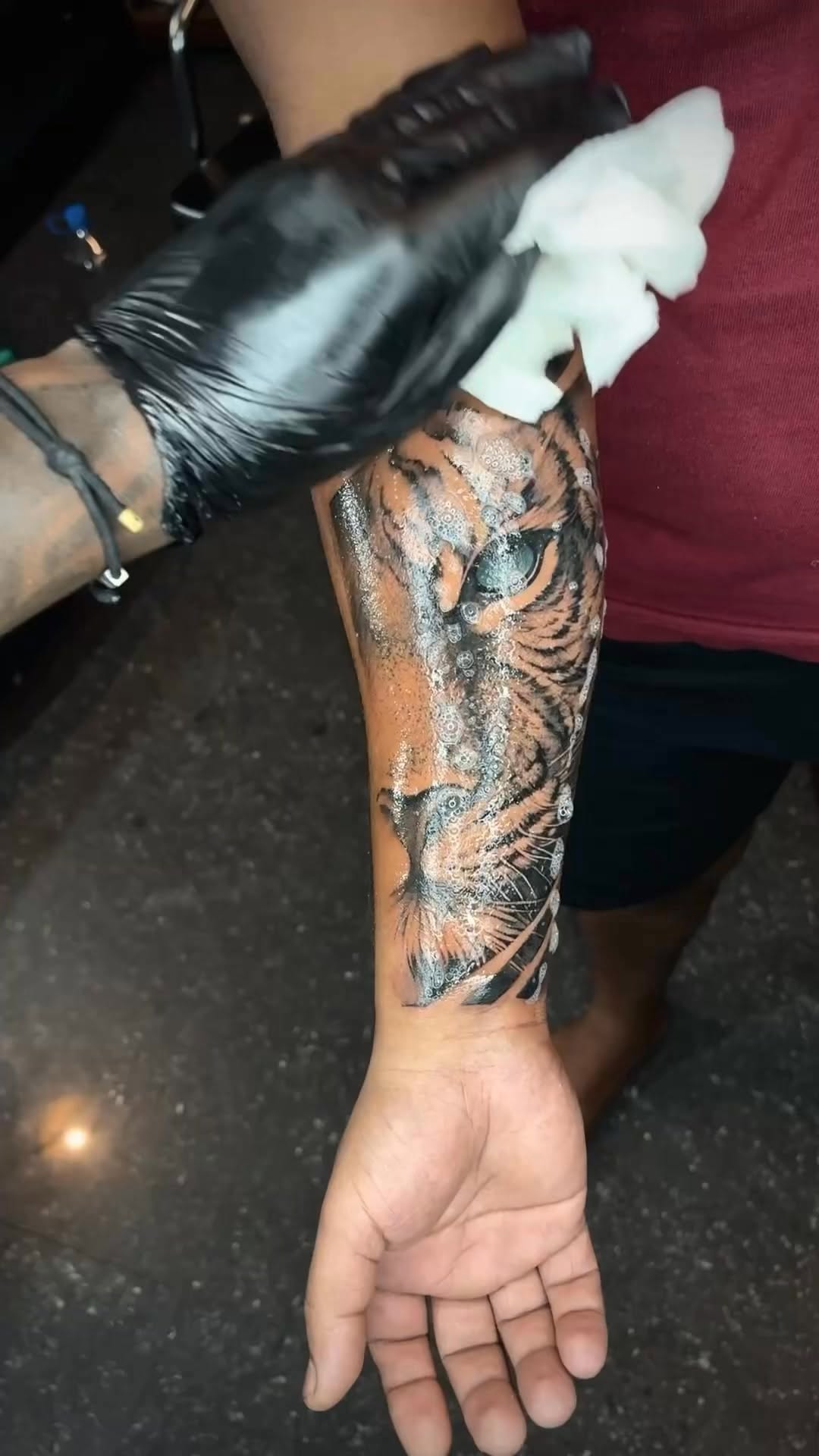 #tiger #tattoo

For bookings contact 9641421468