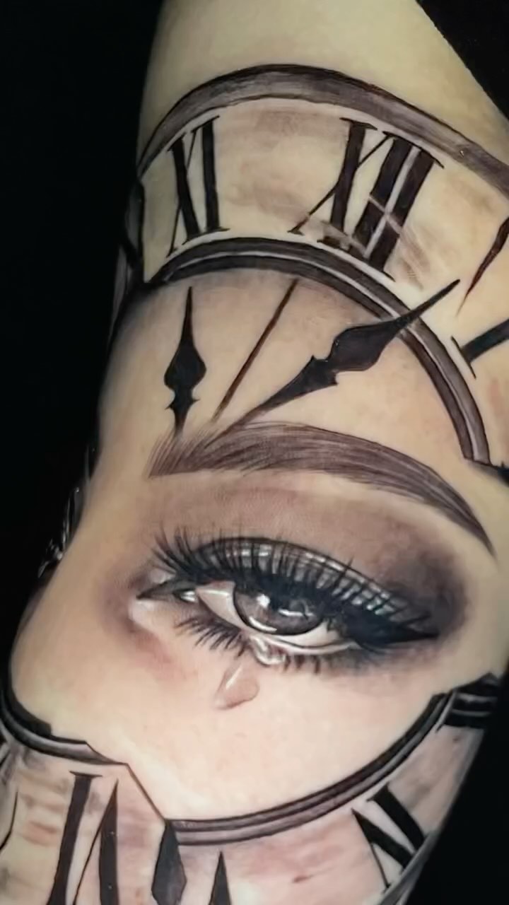 Fun one from last week. Thank you Andrea @___lvxzzz for the trust! Thanks for looking!
.
.
Currently booking for October
Contact me with your ideas an