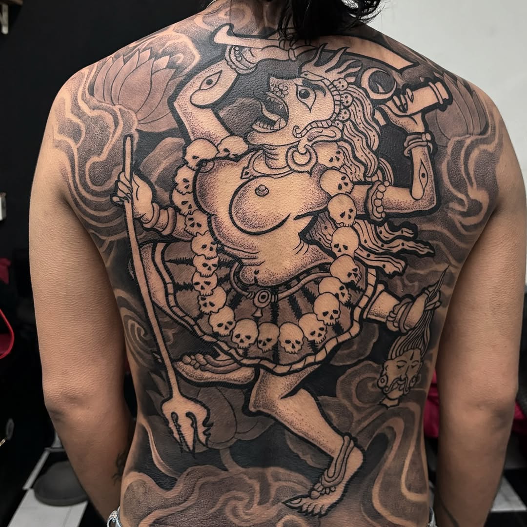  1st Place In Kula International Tattoo Convention 

 Winner  

#kulatattoofestival #mumbaitattoo #mumbaitattooartist #tattooartist #tattooart #instag