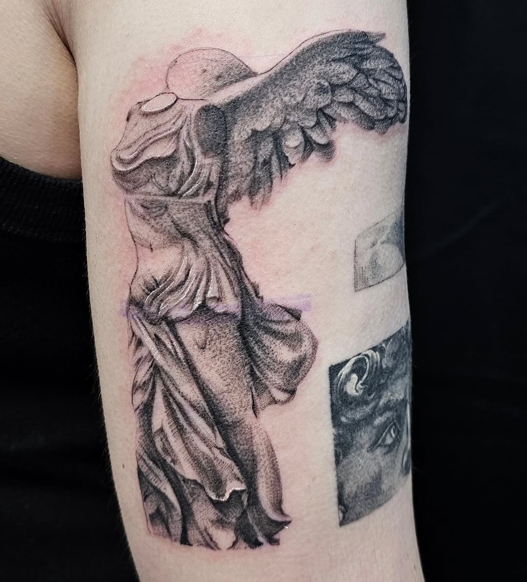● Nike of Samothrace ●
This piece was done of one of my lovely friends who has been helping me practice more with realism, and slowly but surely this 