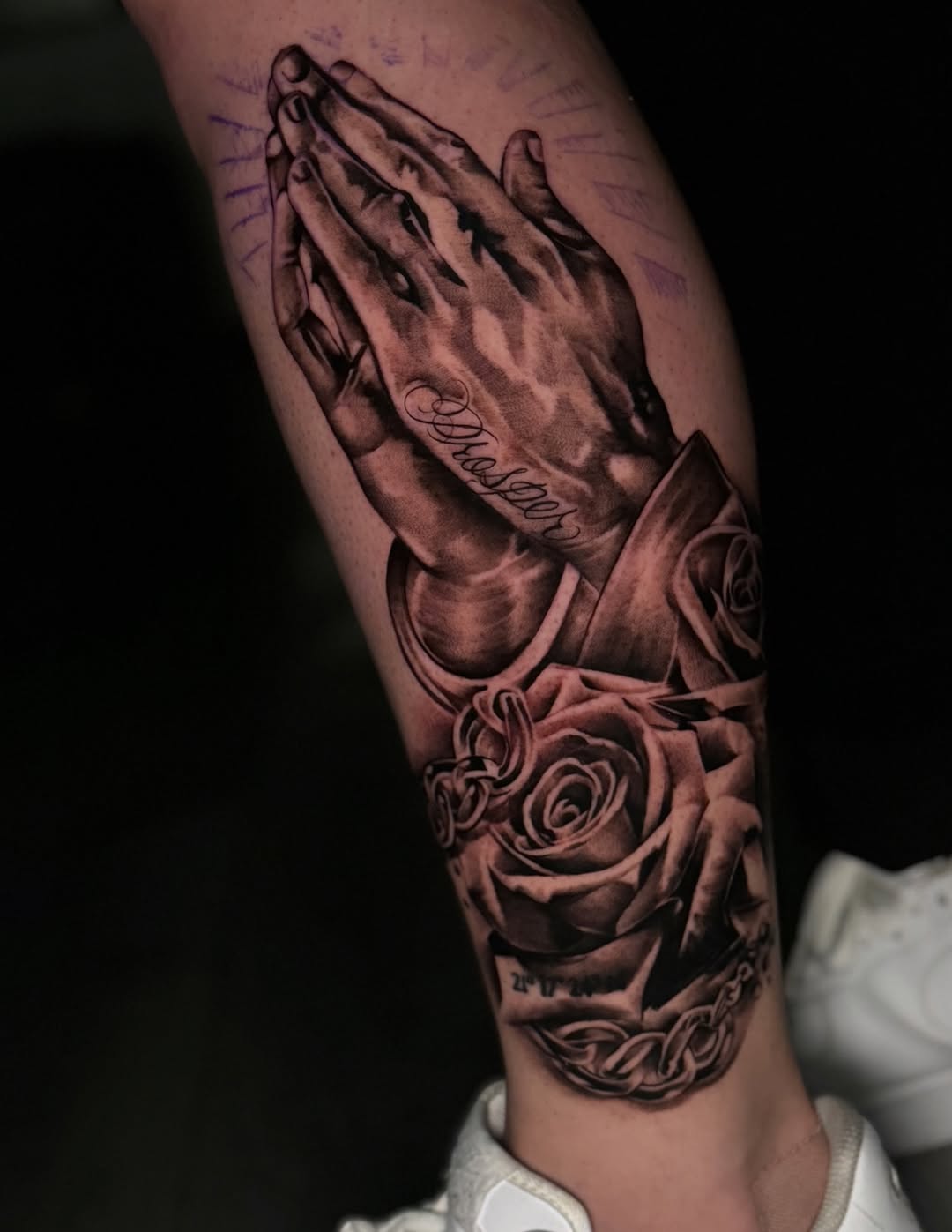 Trying to lock in more black and grey booking now all through April - May. 

Link on my bio to book.  

#tattoos #blackandgreytattoo #dallas #tattooar